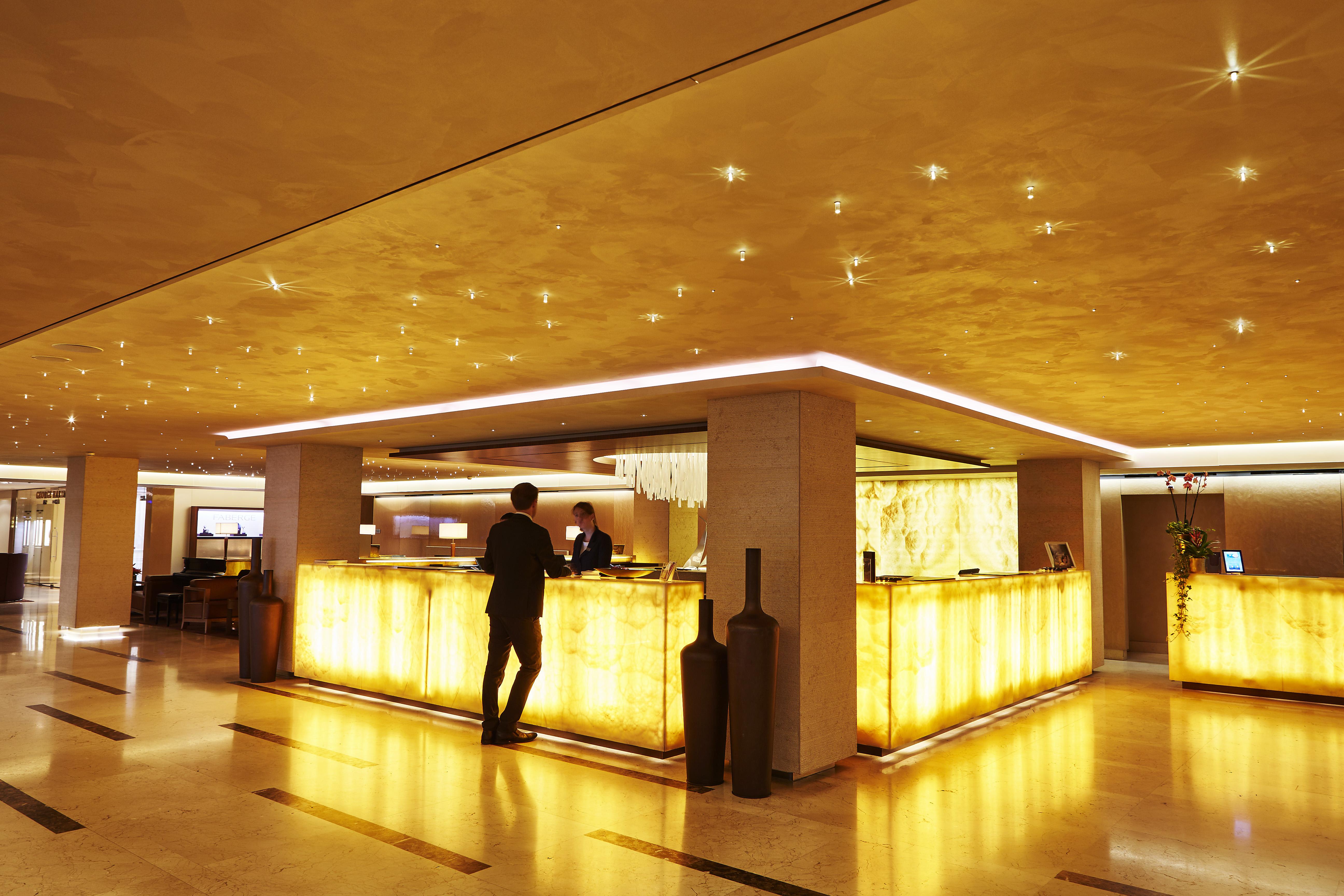 Fairmont Grand Hotel