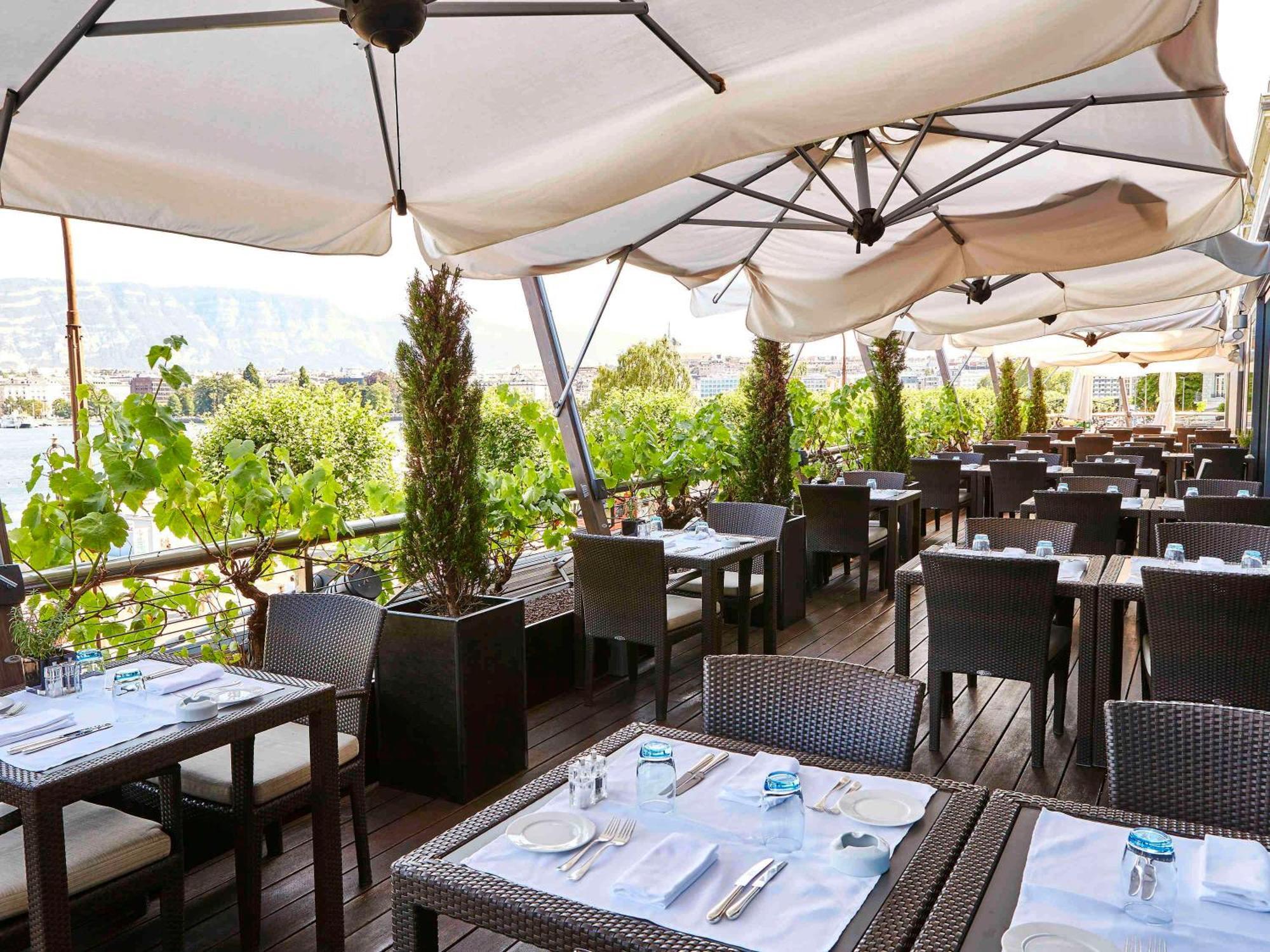 Fairmont Grand Hotel 5*