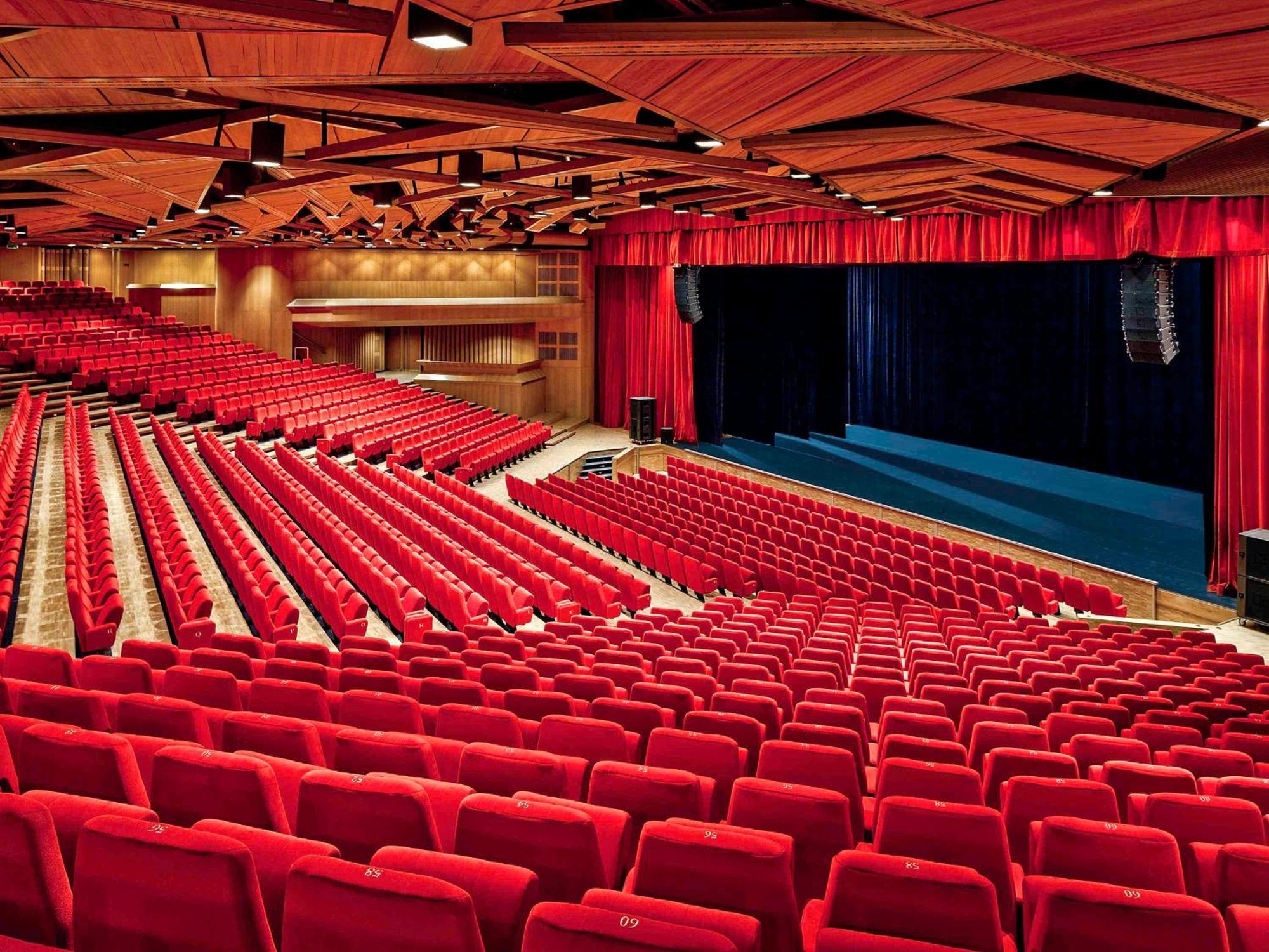 Hotel Fairmont Grand 5*