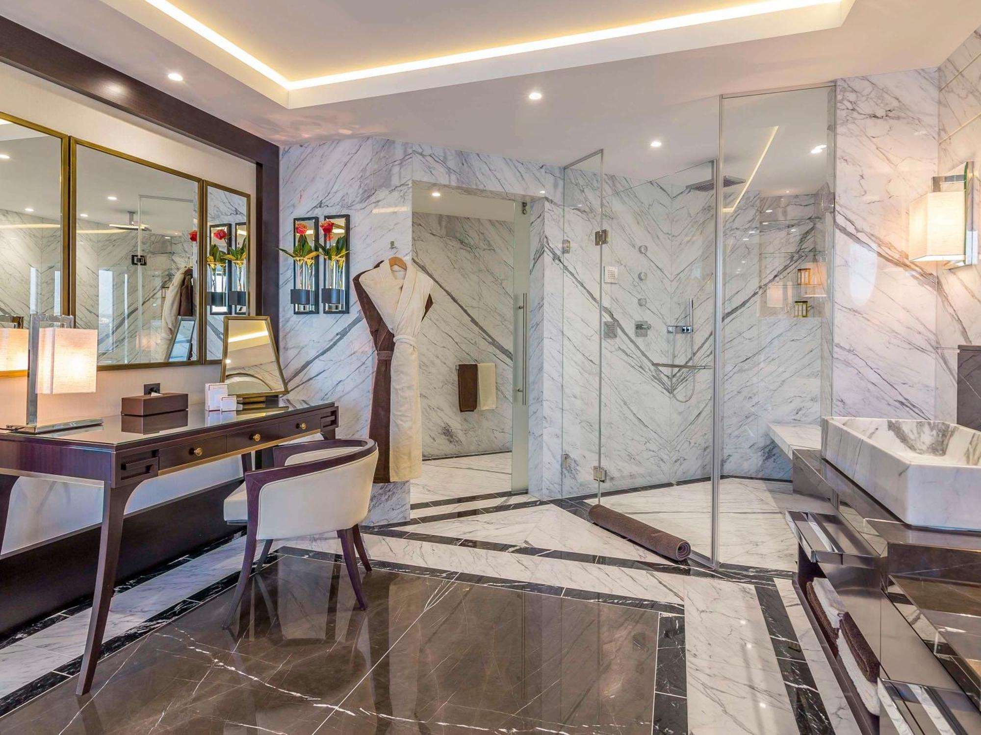 Hotel Fairmont Grand