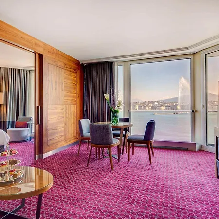 Fairmont Grand